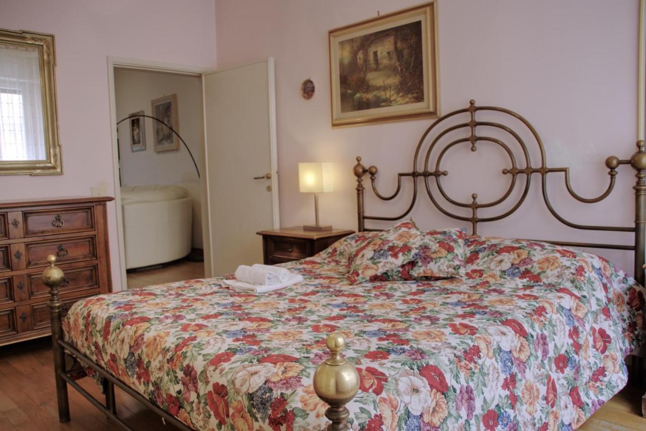 Grandma'S House Apartment Флоренция Екстериор снимка